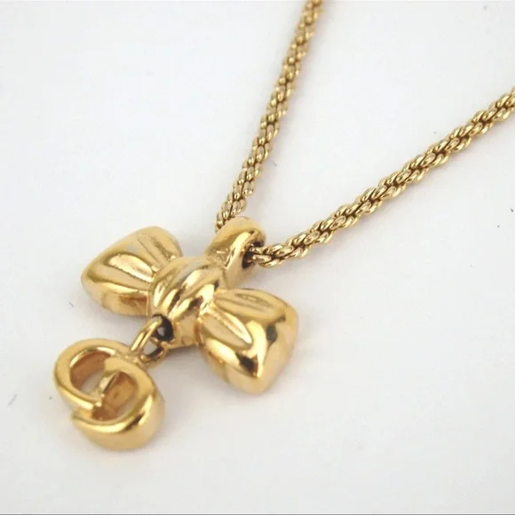 EUC Authentic Dior Gold Plated Necklace - Picture 2 of 9